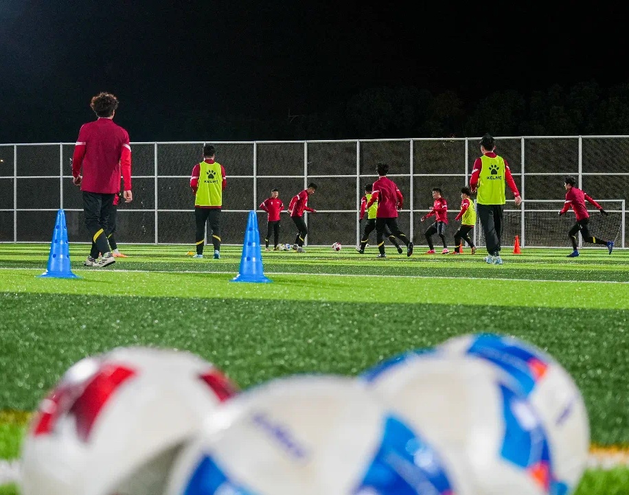 图片报：多特视阿斯拉尼为吉拉西潜在替代者，拜仁也有关注