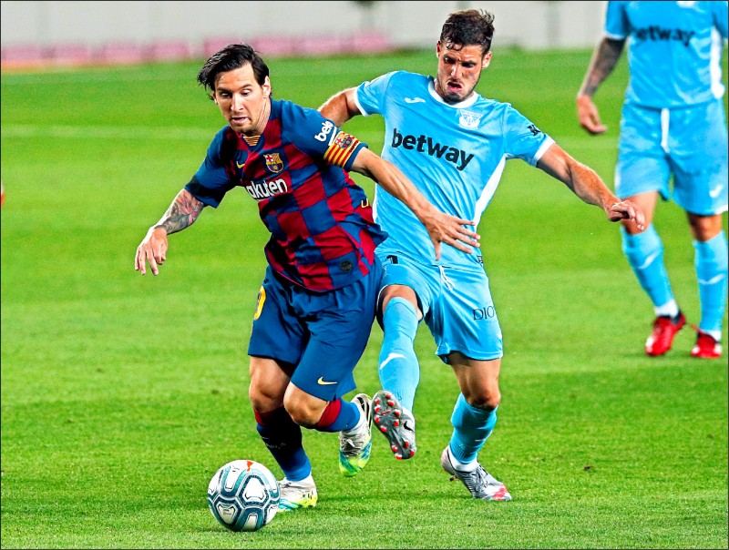 喜报！贵港籍运动员农三凤、叶冰倩助力广西队斩获全国女子水球锦标赛银牌